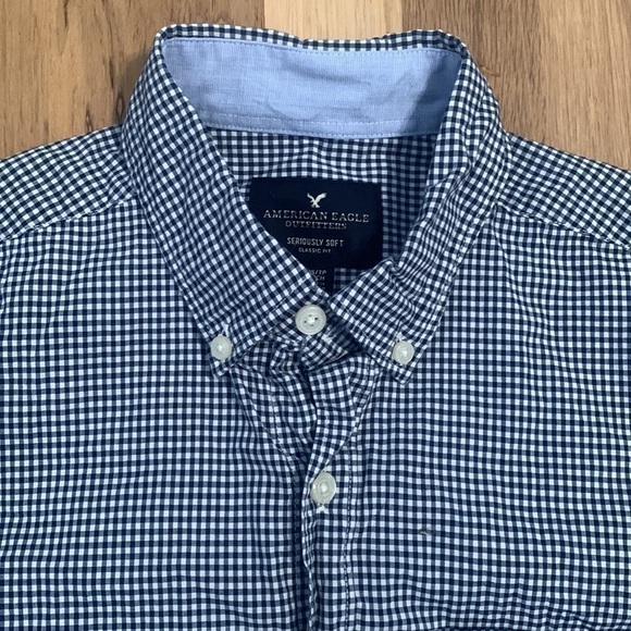 American Eagle Seriously Soft Classic Fit Collared Button Down Shirt Men’s XS - Picture 4 of 13